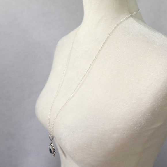 New Blue Topaz Pendant & .925 Silver Necklace - Picture 6 of 8